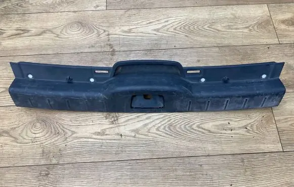 Volvo V50 Trunk/boot sill cover protection 09486875