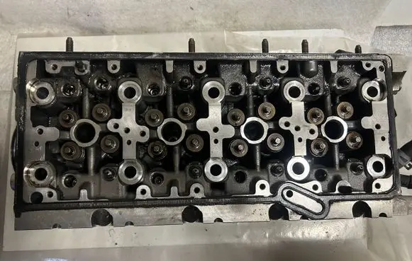Skoda Octavia Mk3 (5E) Engine head 04L103373E