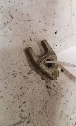 Renault Master III Fuel Injector clamp holder