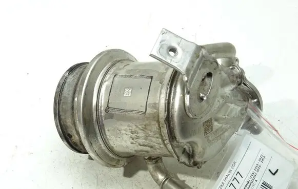 Skoda Superb B8 (3V) EGR valve cooler 05L131512D