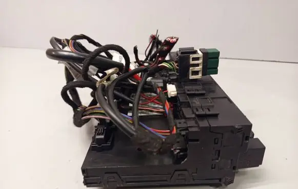 Mercedes-Benz C W203 Comfort/convenience module 2035453201