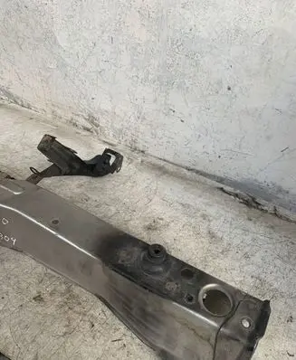 Toyota Corolla Verso AR10 Top upper radiator support slam panel
