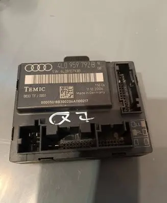 Audi Q7 4L Door control unit/module 4L0959792B 4L0910793B 0033TFJ0001