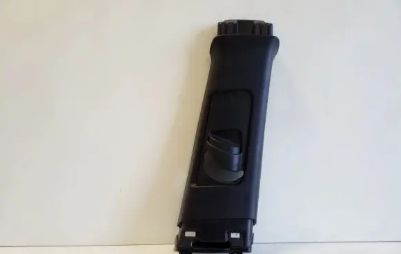 Lexus CT 200H (B) pillar trim (top) 7325553010