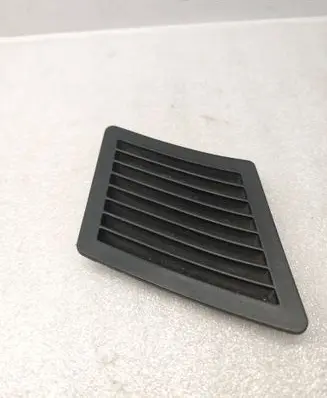 BMW Z4 E85 E86 Rear air vent grill 7036509