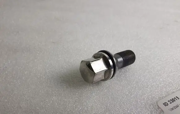 Maserati Levante Nuts/bolts 