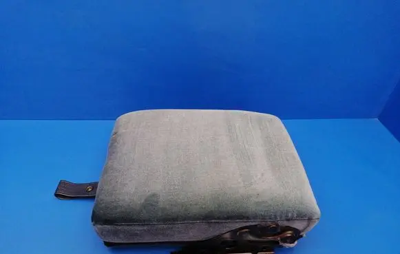 Volvo 760 Rear seat armrest 