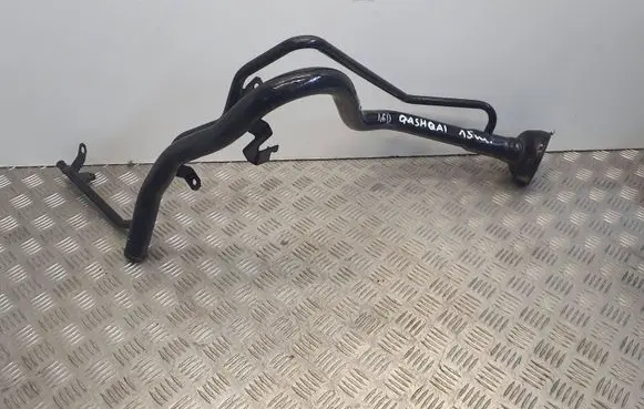 Nissan Qashqai Fuel tank filler neck pipe 