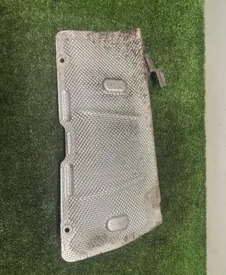 Mercedes-Benz E W213 Exhaust heat shield A2136800322