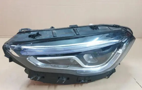 Mercedes-Benz GLA W156 Headlight/headlamp