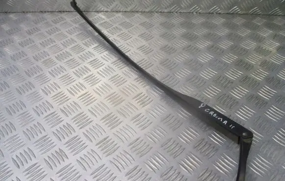 Fiat Croma Front wiper blade arm
