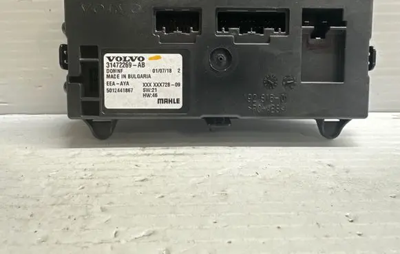 Volvo S90, V90 Climate control unit 31472269