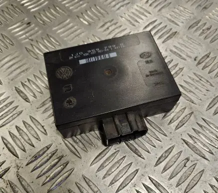 Volkswagen Golf IV Central body control module 1J0959799Q
