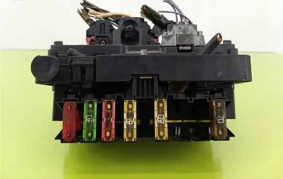 Citroen C4 I BSM Control unit 9661682980