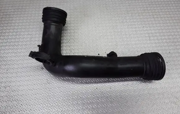 Volkswagen Golf V Intercooler hose/pipe 1K0145762L