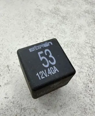 Volkswagen Golf IV Other relay 141951253B