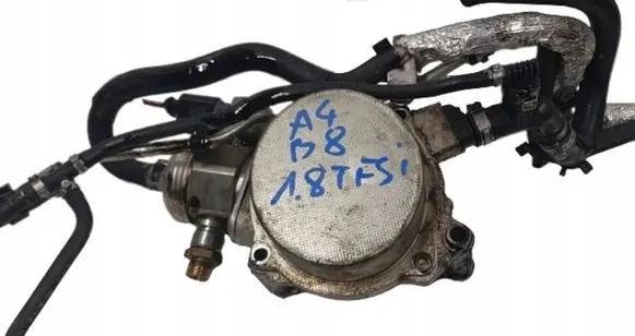 Audi A4 S4 B8 8K Fuel injection high pressure pump