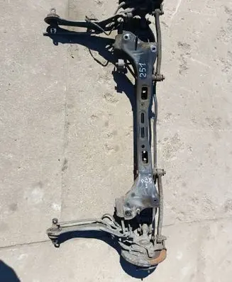 Hyundai i30 Rear axle beam 