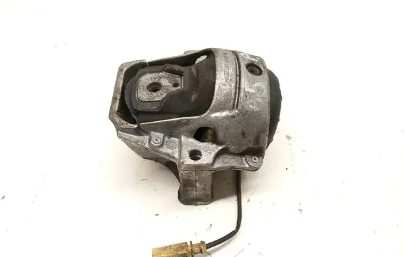 Audi A5 Sportback 8TA Engine mount bracket 8R0199381