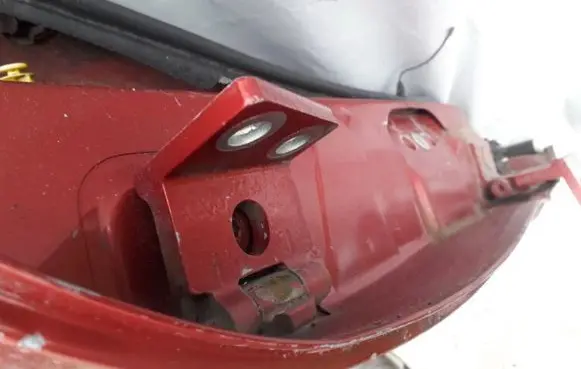 Citroen Xsara Rear door lower hinge