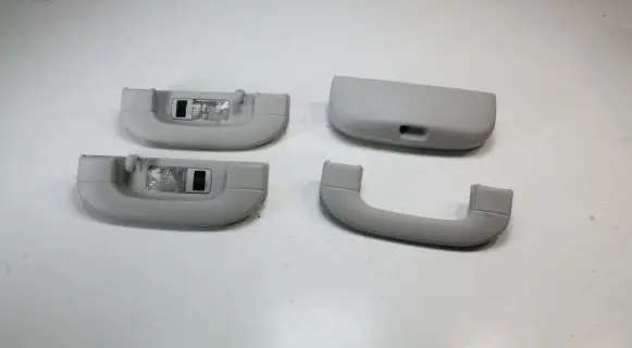 Mercedes-Benz B W245 Front interior roof grab handle