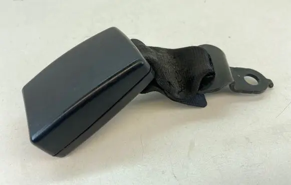 Volkswagen Cross Touran I Rear seatbelt buckle 1T0857739B 30050