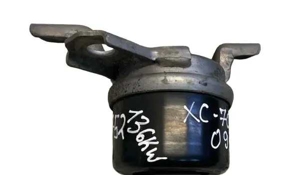 Volvo XC70 Engine mount bracket 31257674 6G926F012ED