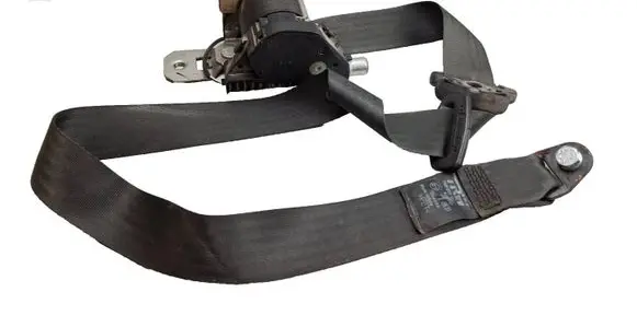 Iveco Daily 4th gen Front seatbelt E2048006 7603357