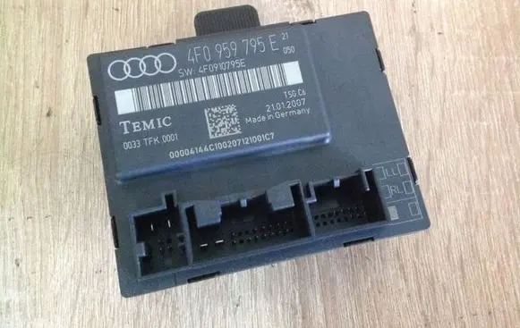 Audi A6 S6 C6 4F Door control unit/module 4F0959795E