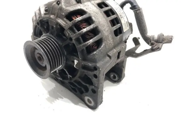 Skoda Fabia Mk1 (6Y) Generator/alternator 03D903025H