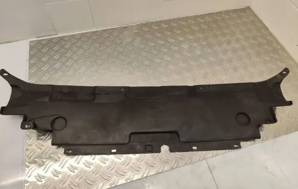 Radiator trim