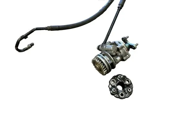Volkswagen Touareg I Power steering pump 07Z865B 070903327