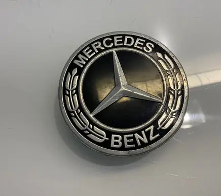 Mercedes-Benz E W211 Original wheel cap A1714000025 1714000025