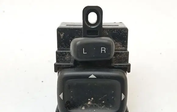 Mazda 6 Wing mirror switch
