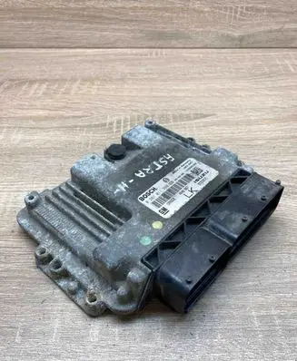 Opel Astra H Engine control unit/module ECU 0281011380 8973729171 12992628