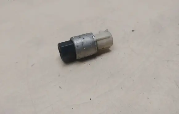 Air conditioning (A/C) pressure sensor