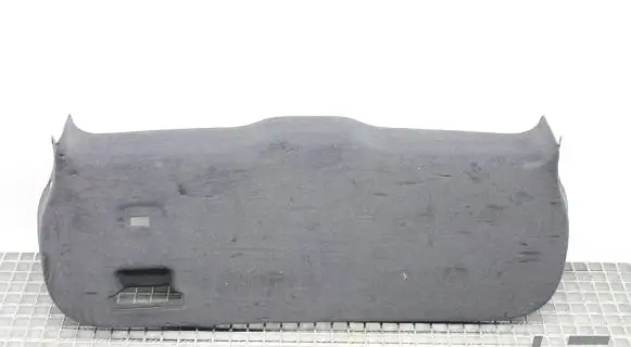 Volvo XC60 Tailgate trim 0086687