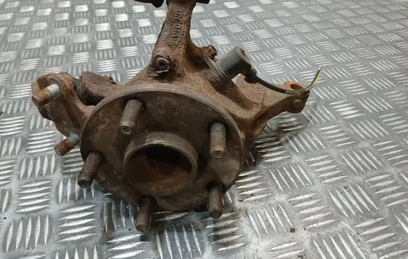 Toyota Corolla Verso AR10 Front wheel hub spindle knuckle 8954202040