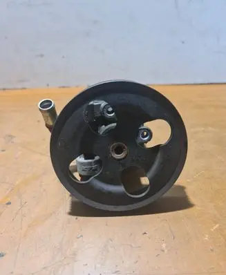 Suzuki Grand Vitara II Power steering pump 98080186 78K0