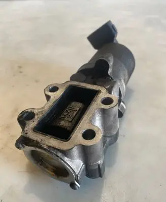 Toyota Corolla Verso AR10 EGR valve VN1350007141 256207141