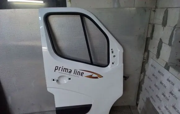 Renault Master III Front door 801001682R