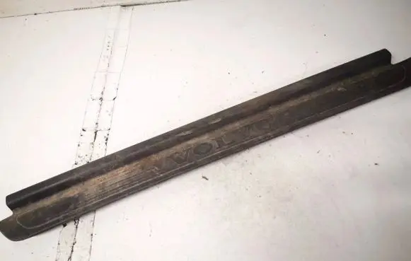 Volvo S40, V40 Front sill trim cover 30631884 30631885