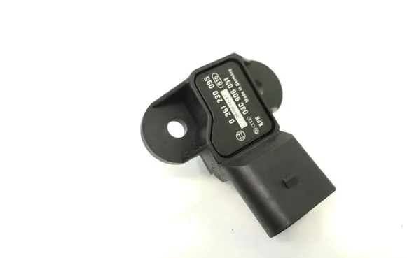 Volkswagen Golf V Intake air temperature sensor 03C906051 0261230095