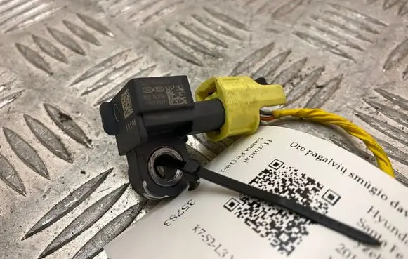 Hyundai Santa Fe Airbag deployment crash/impact sensor 95920S1000