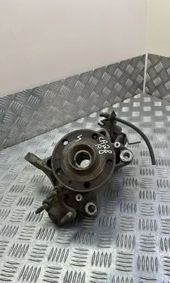 Volkswagen PASSAT B8 Front wheel hub 5Q0407258A