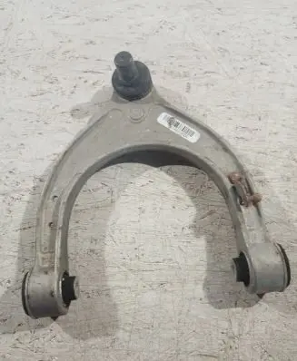 BMW 5 G30 G31 Front lower control arm/wishbone 686118502