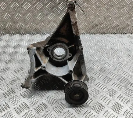 Land Rover Defender Other engine bay part PEU102780