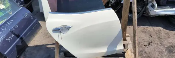 Rear door
