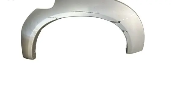 Toyota Hilux (AN10, AN20, AN30) Rear arch trim 61682-0K050L