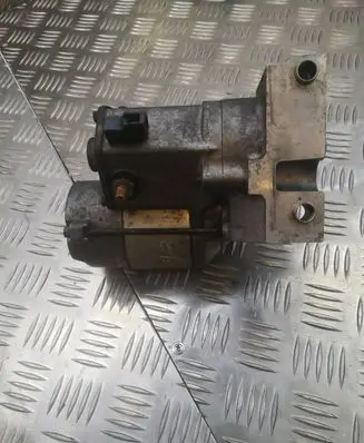 Isuzu Trooper Starter motor 12800